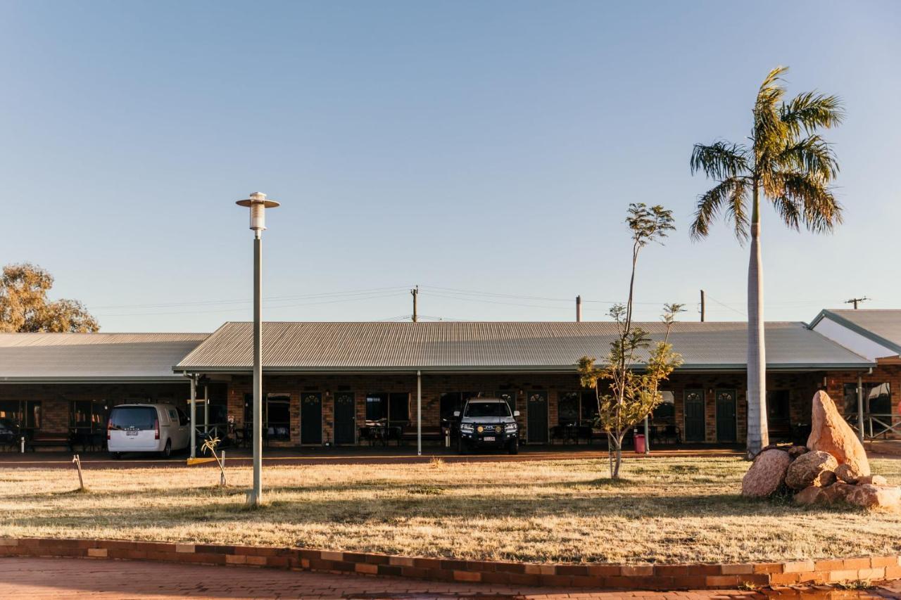 Abacus Motel Маунт-Айза Экстерьер фото
